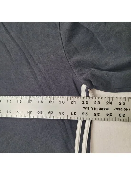 Adidas Center Logo Men's Black 3 Stripes Crew Neck Sweatshirt Size XL - Picture 9 of 10